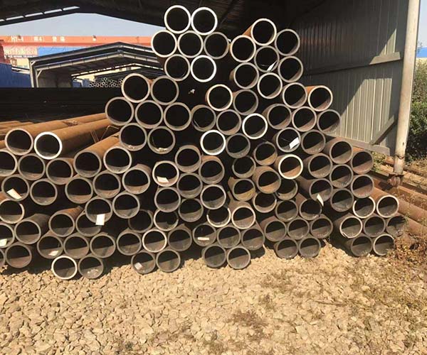 Q355D無(wú)縫管貨存足